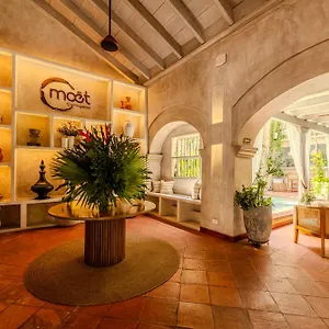 4* Отель Moet Boutique Adutls Only